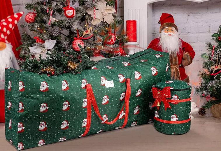 Storing Your Christmas Tree: Bag or Box?