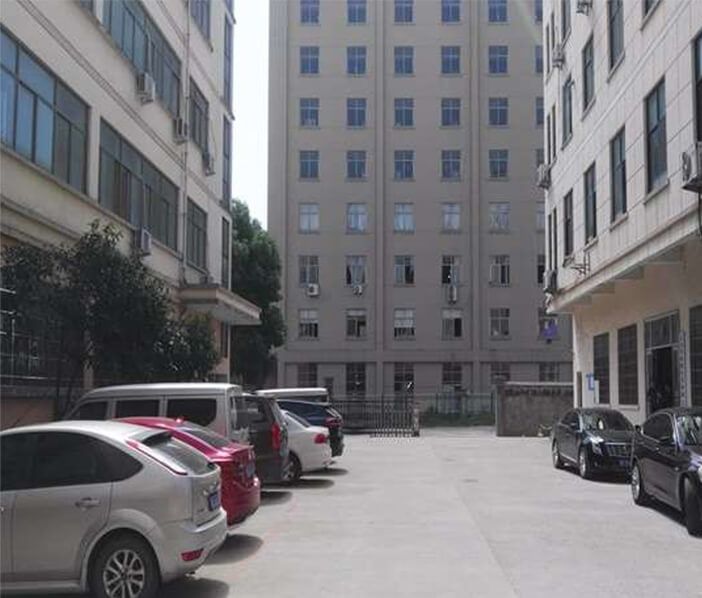 YiWu Chen Hao Commodity Co., Ltd. 